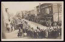 Greenville's Armistice Day parade